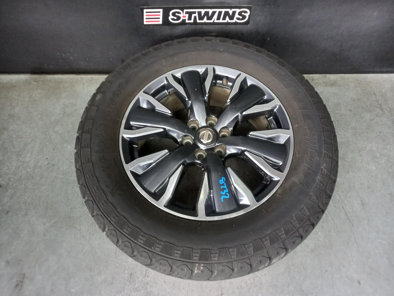 2018 NISSAN NAVARA WHEEL MAG NP300, FACTORY, 18X7IN, 6 Y SPOKE, BLACK, ST/ST-X, 01/17-12/18 0000361249